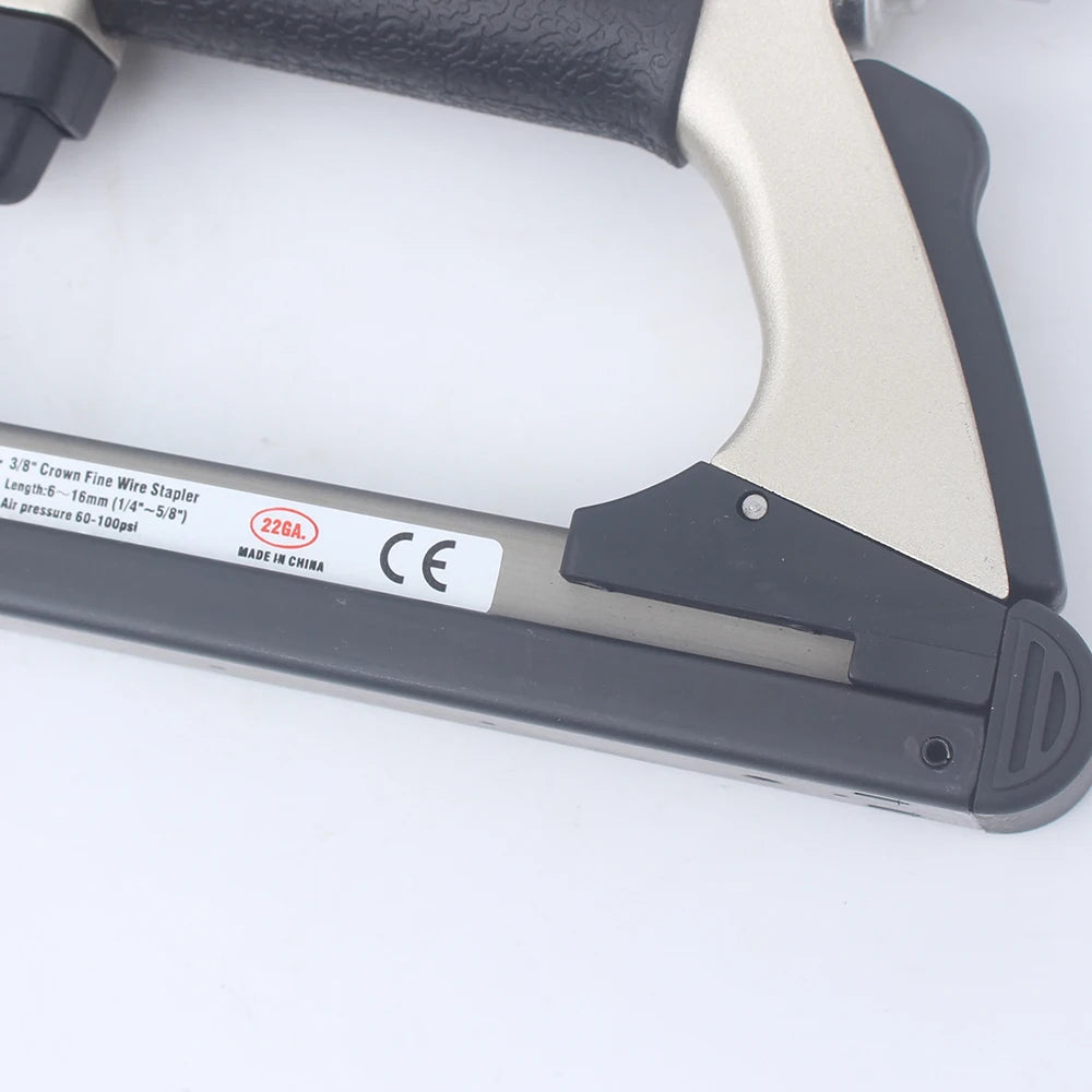 Grapadora Neumática Meite MT7116 22ga. 3/8" Corona Hilo Fino