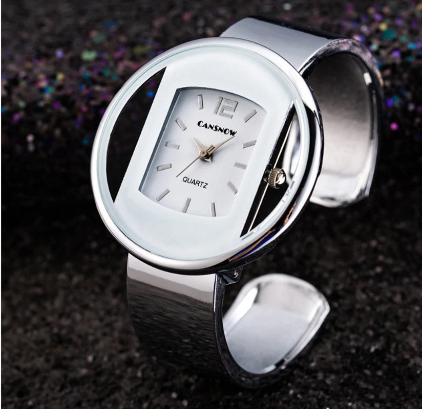 Reloj Pulsera Dorado de Lujo para Mujer