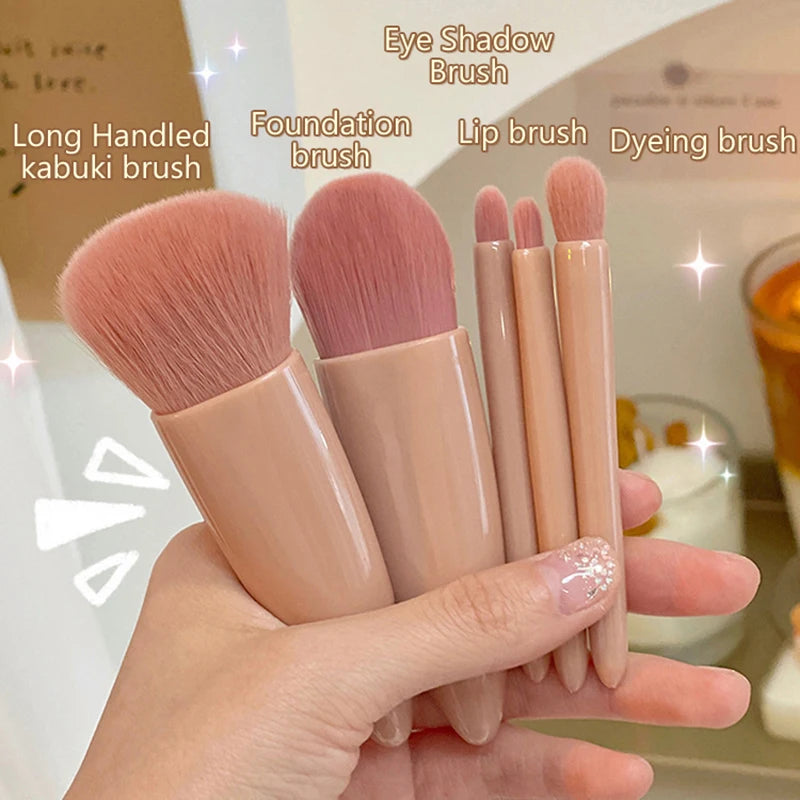 Set de 5 Brochas de Maquillaje de Viaje con Estuche y Espejo
