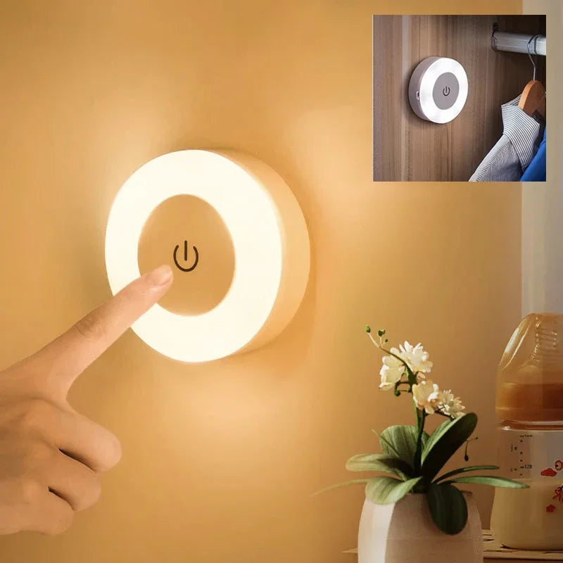 Luz Nocturna LED Portátil Recargable por USB
