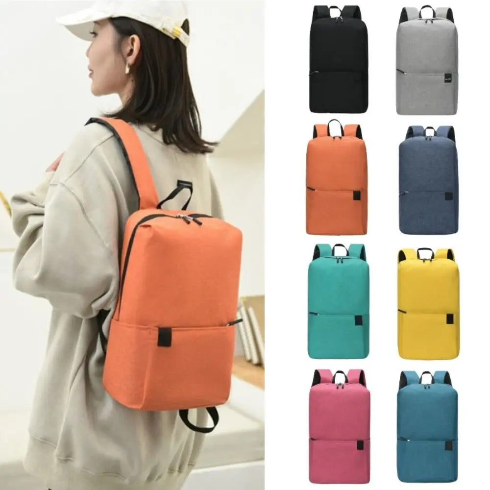 Mochila Pequeña Impermeable Color Sólido Multibolsillos