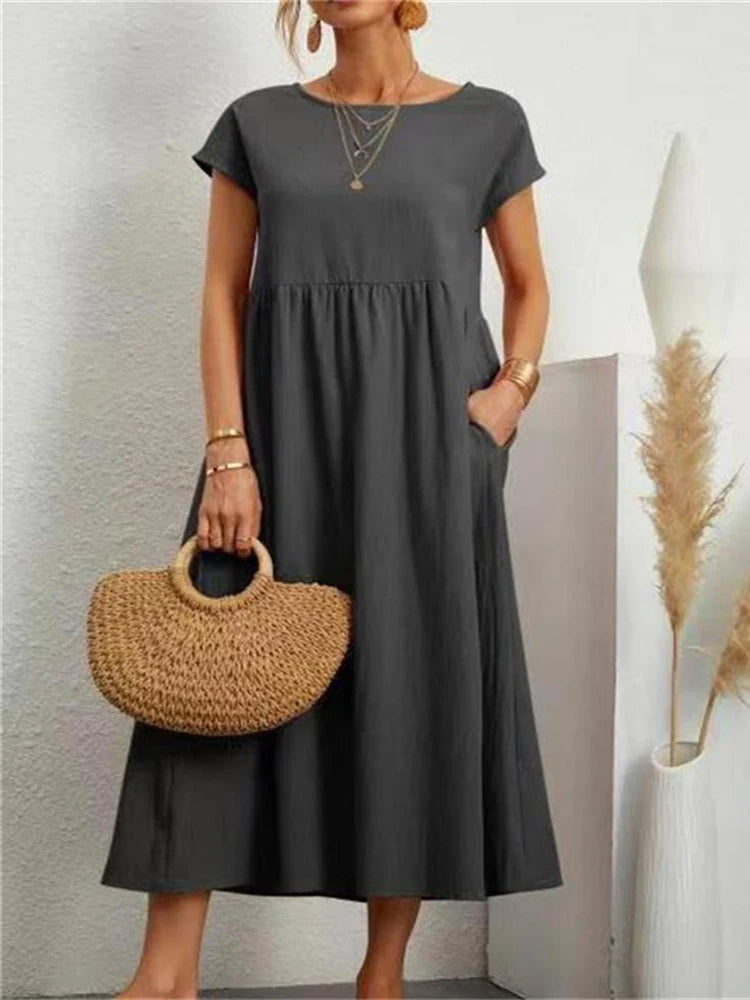 Elegant Short Sleeve Round Neck Maxi Dress