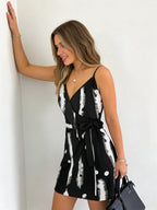Robe mini d'été à bretelles, décolleté en V, ceinture confortable
