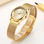 Montre de luxe dorée élégante avec diamants pour femme