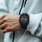 Montre LED Militaire Digitale Sportive Étanche Luxe 2025