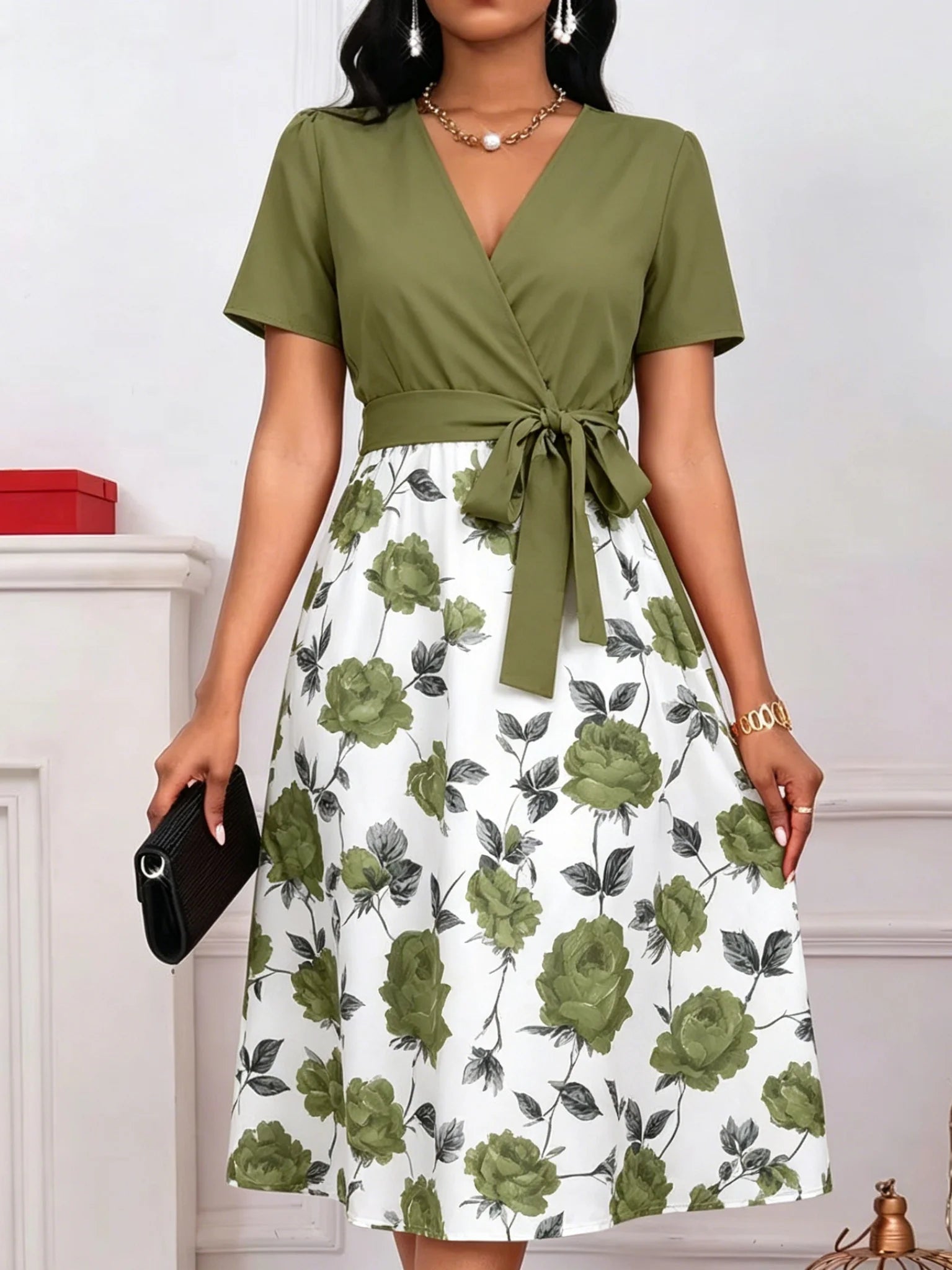 Floral V-Neck Knot-Waist Midi Dress /Casual /Wedding