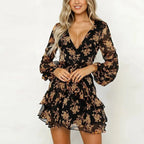 Robe courte imprimée manches longues maille transparente