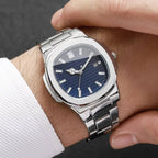 Montre à quartz carrée en acier inoxydable de luxe