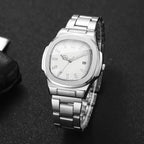 Montre à quartz carrée en acier inoxydable de luxe