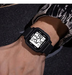 Montre LED Militaire Sportive Étanche pour Homme